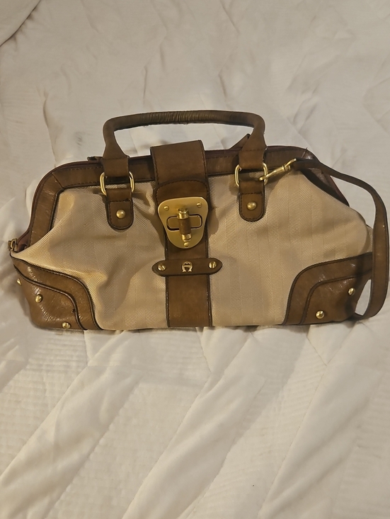 Etienne Aigner Handbags - Etienne Aigner Hyde Park satchel